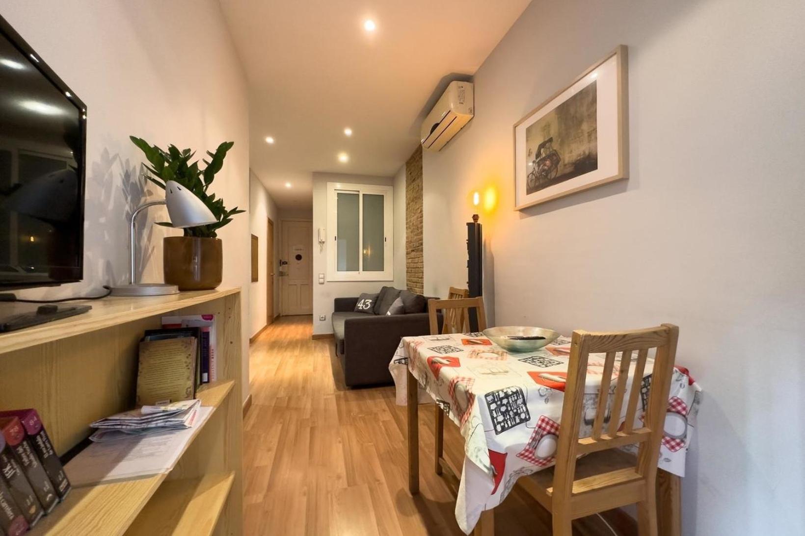 Apartamento Fuer 3 Personen Ca 38 Qm In Barcelona-gracia, Costa Brava Costa Del Maresme Barcelona